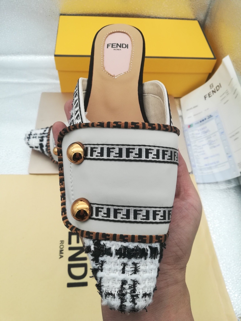 Fendi Slippers